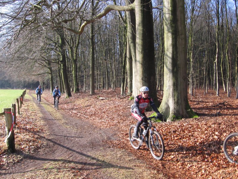 atbdag1422009024.jpg